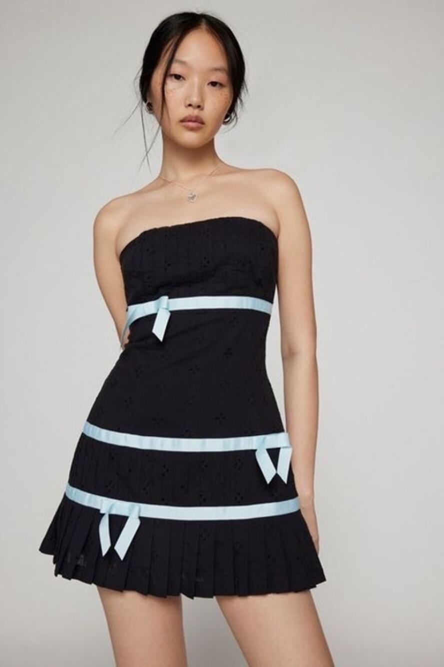 Kimchi Blue Violetta Eyelet Strapless‎ Mini Dress Size L Coquette Twee Bow Black